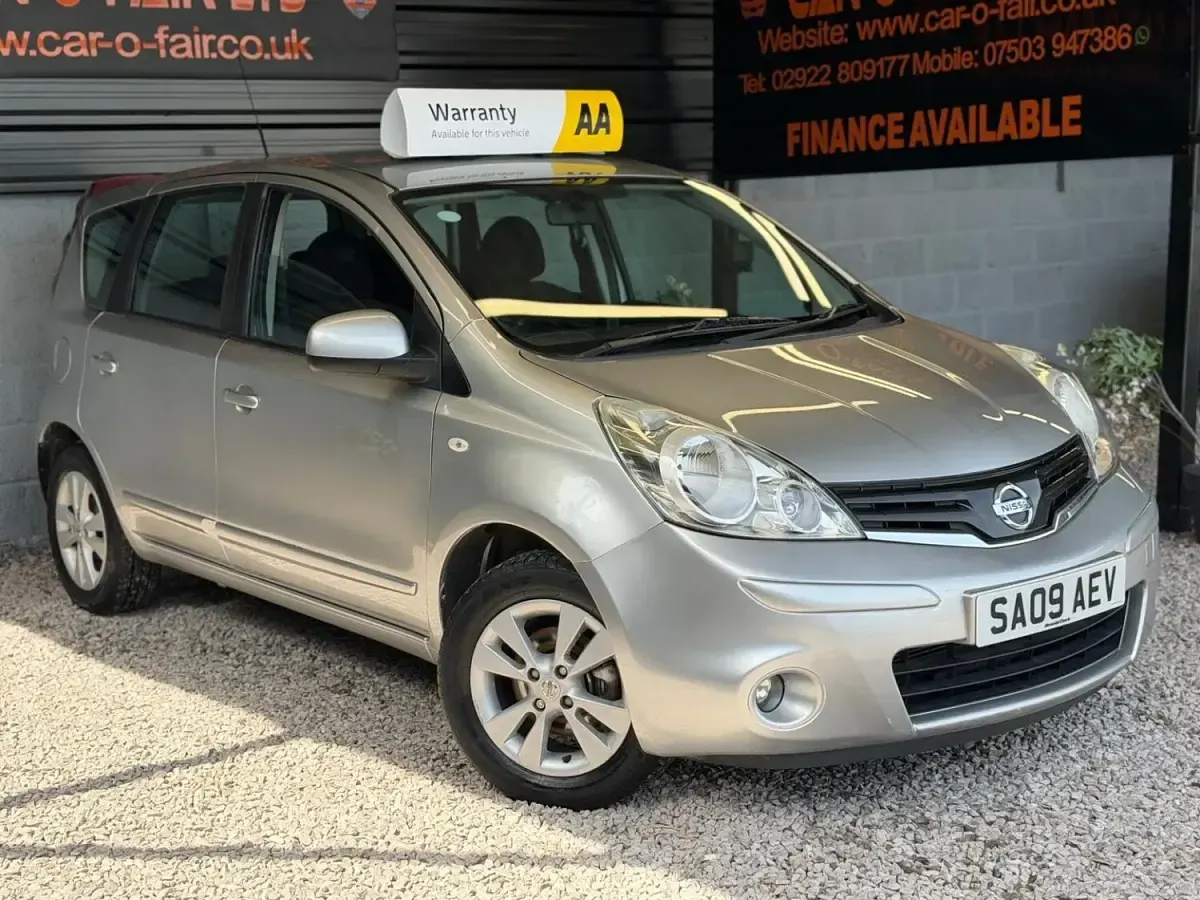 Used Nissan Note Acenta 110 HP (80 kW) 2009 Silver Hatchback