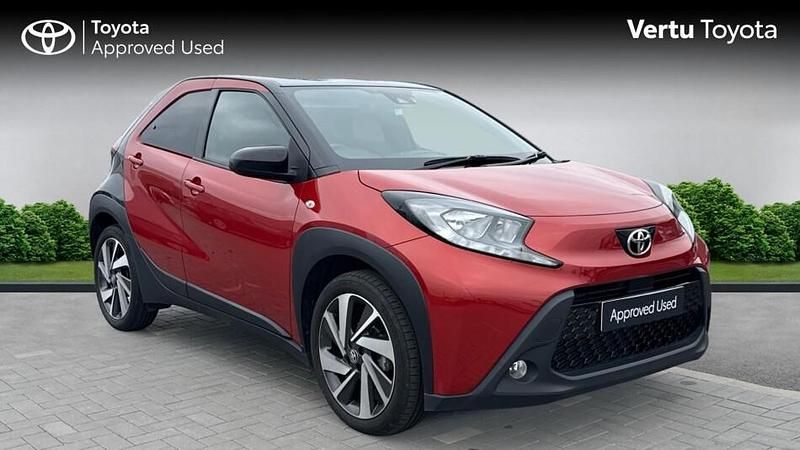 Red Used 2022 Toyota Aygo X SUV | £12,344 - Image 1/3