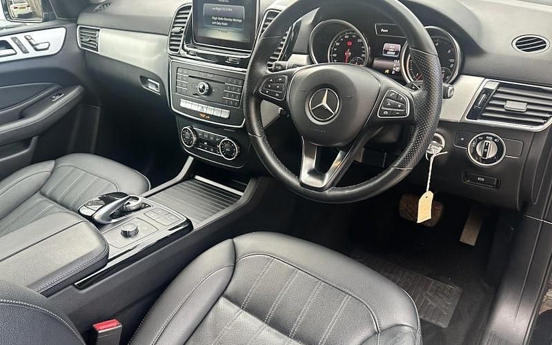 Used Mercedes GLE250 204 HP (150 kW) 2016 Black Estate