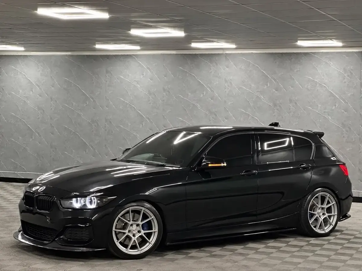 Used BMW M140 M Sport 550 HP (404 kW) 2017 Black Hatchback