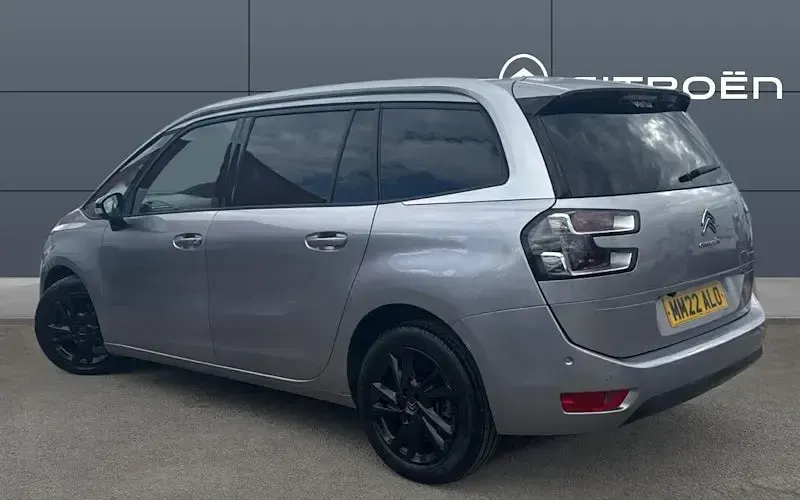 Used Citroën C4 SpaceTourer Shine 131 HP (96 kW) 2022 Grey MPV