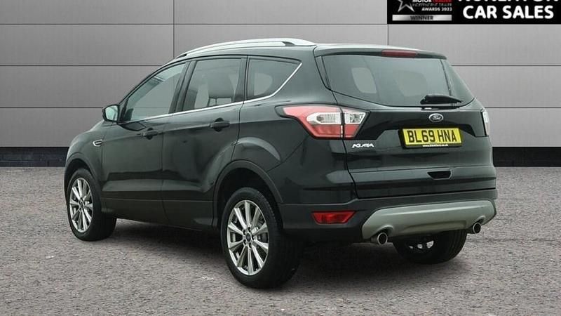 Used Ford Kuga Titanium 120 HP (88 kW) 2019 Black SUV