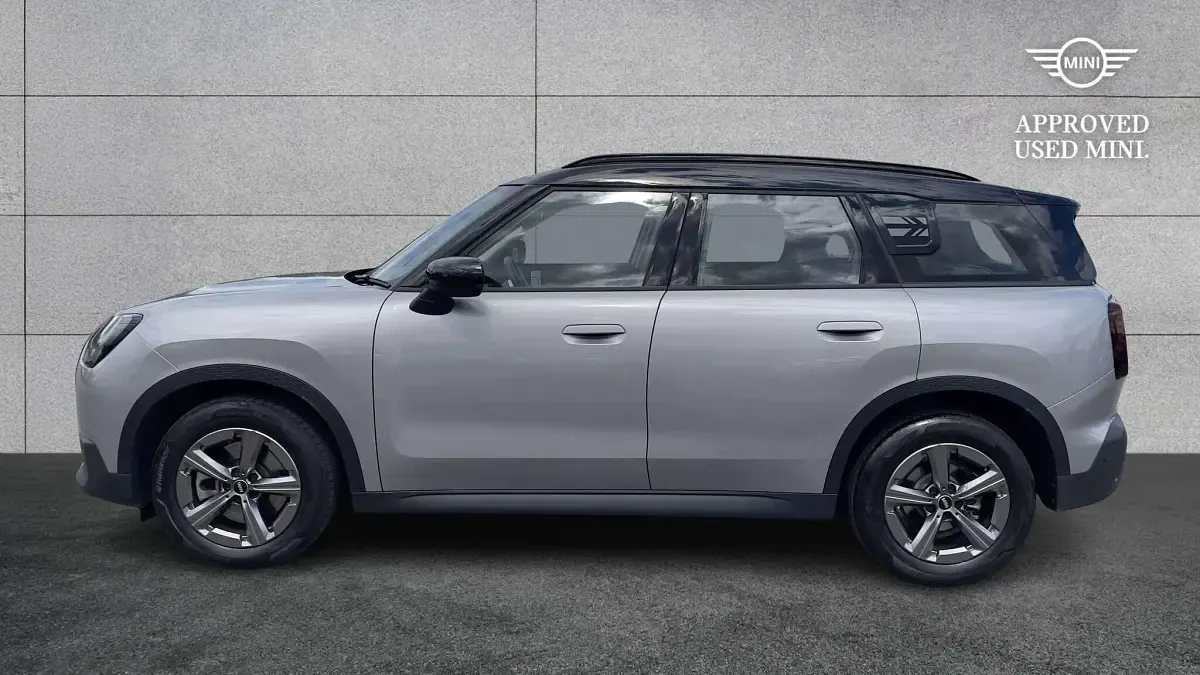 Used Mini Countryman 168 HP (123 kW) 2024 Silver SUV