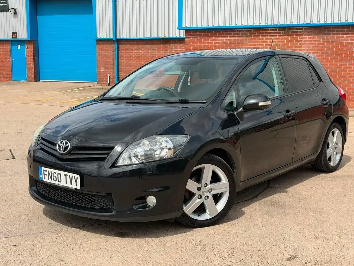 Used Toyota Auris SR 2010 Black Hatchback