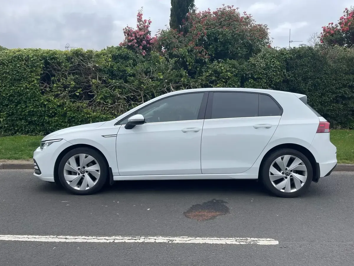 Used VW Golf VII Style 150 HP (110 kW) 2021 White Hatchback
