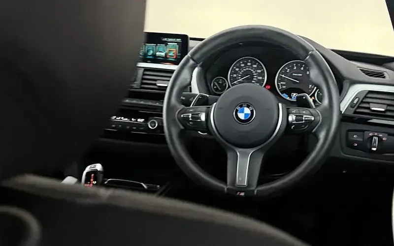 Used BMW 330e M Sport 252 HP (185 kW) 2017 Black Sedan
