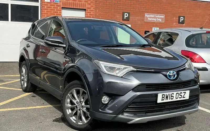 Used Toyota RAV4 Hybrid 197 HP (144 kW) 2016 SUV