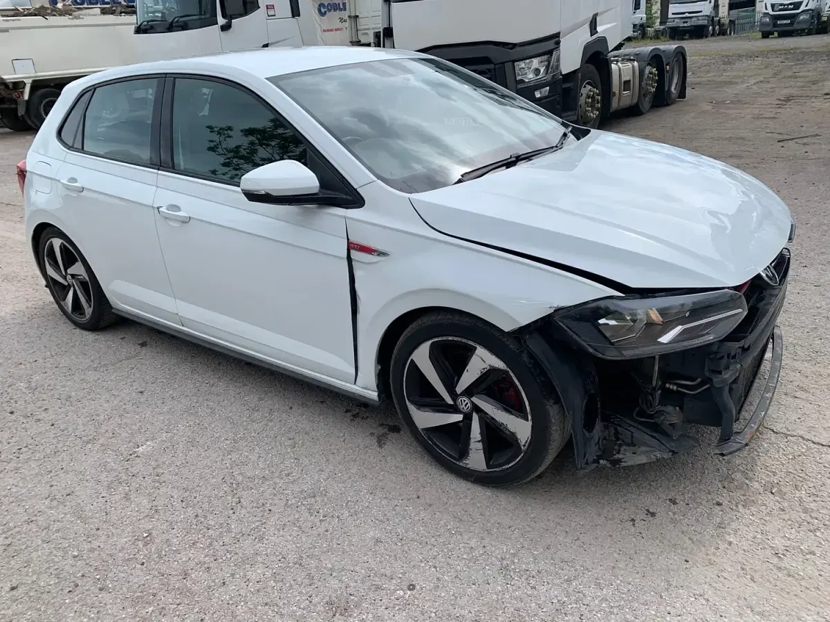 Used VW Polo GTI 200 HP (147 kW) 2019 White Hatchback