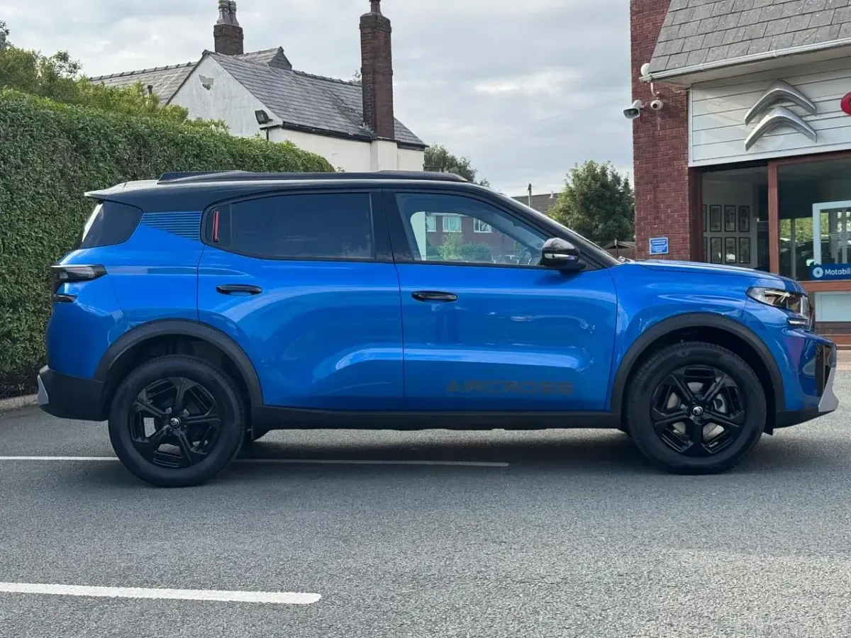 New Citroën C3 Aircross 99 HP (72 kW) 2026 Blue SUV
