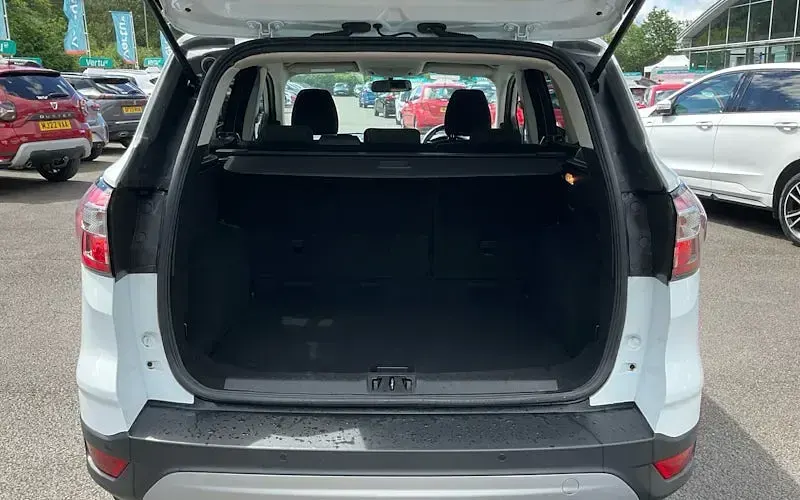 Used Ford Kuga Zetec 175 HP (128 kW) 2019 SUV