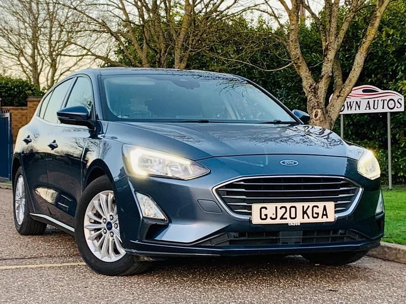 Used Ford Focus Titanium 2020 Blue Hatchback