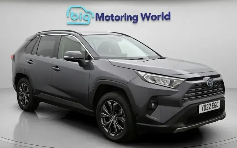 Used Toyota RAV4 Design 218 HP (160 kW) 2025 SUV