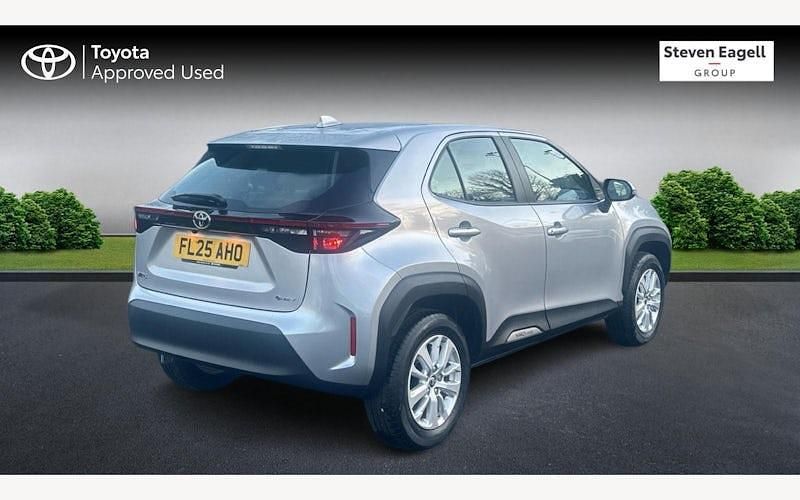 Used Toyota Yaris Hybrid 116 HP (85 kW) 2025 Estate