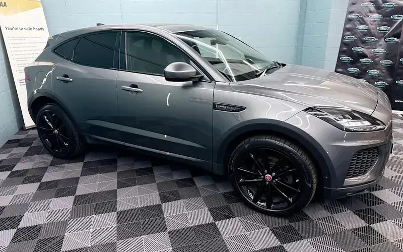 Used Jaguar E-Pace R-Dynamic 179 HP (131 kW) 2020 SUV