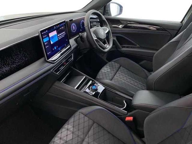 Used VW Tiguan 272 HP (200 kW) 2025 SUV