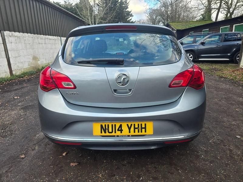 Used Vauxhall Astra 2014 Silver Hatchback
