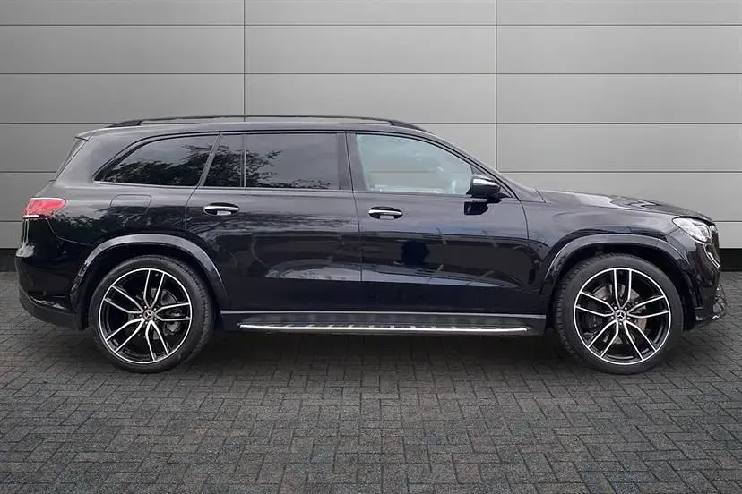 Used Mercedes GLS400 Night 330 HP (242 kW) 2022 Black SUV
