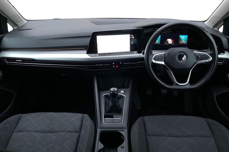 Used VW Golf VII Life 150 HP (110 kW) 2021 Black Hatchback