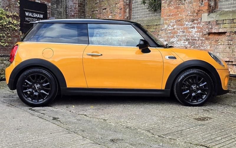 Used Mini Cooper Hatch 136 HP (100 kW) 2017 Hatchback