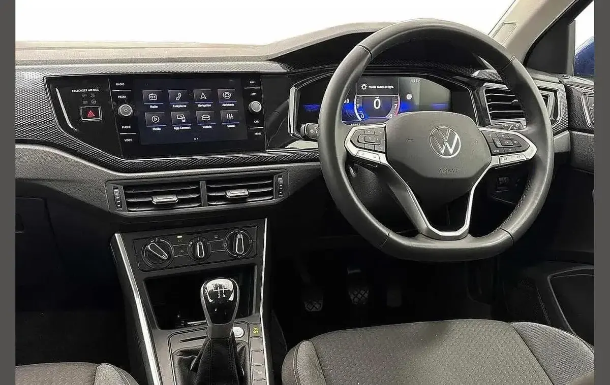 Used VW Taigo Match 95 HP (69 kW) 2025 Blue SUV
