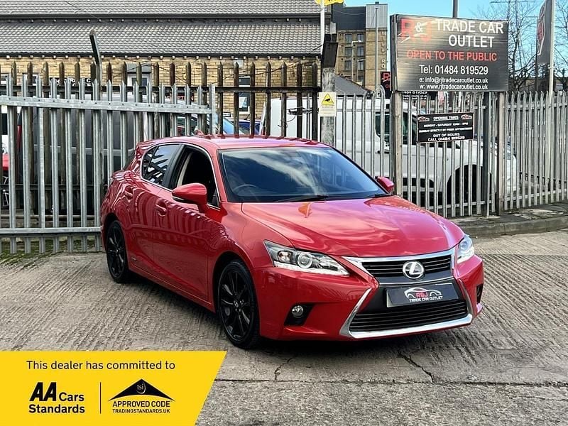 Red Used 2016 Lexus CT200h Hatchback | £9,995 (Fair price) - Image 1/3