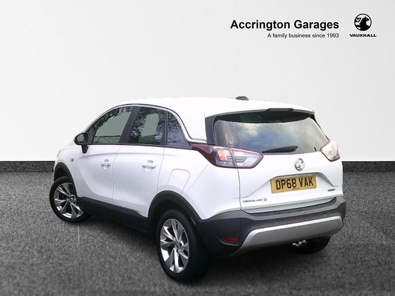 Used Vauxhall Crossland X S 2019 Summit white SUV