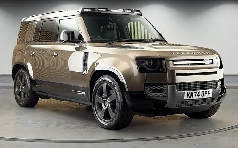Used Land Rover Defender HSE Dynamic 350 HP (257 kW) 2024 SUV