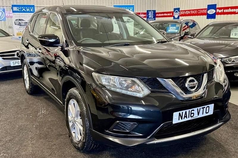 Black Used 2016 Nissan X-Trail Visia SUV | £6,790 (Good price) - Image 1/1