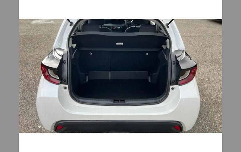 Novo Mazda 2 Exclusive-Line 113 HP (83 kW) 2025 Other Citadino