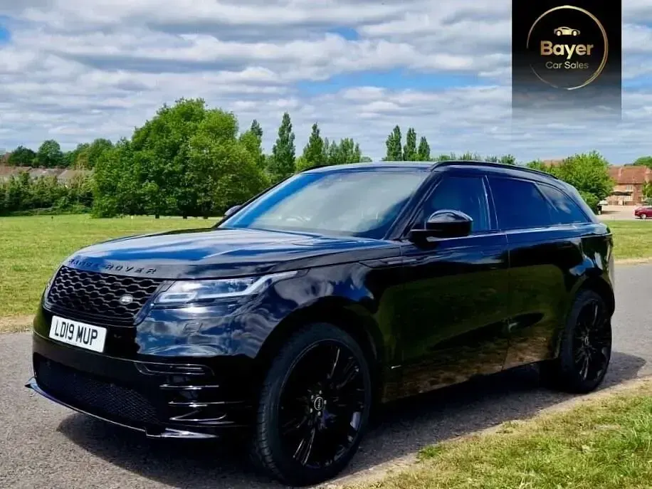 Second-hand Land Rover Range Rover Velar R-Dynamic 2019 Negru SUV