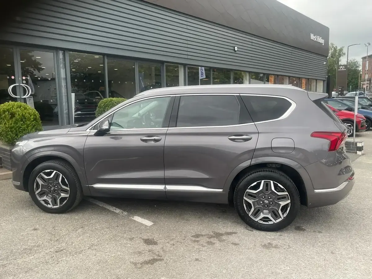 Used Hyundai Santa Fe Ultimate 226 HP (166 kW) 2023 Grey SUV