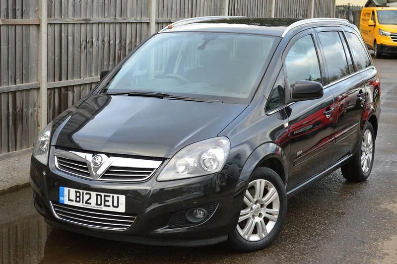 Black Used 2012 Vauxhall Zafira Design Edition MPV | £4,449 (Fair price) - Image 1/4