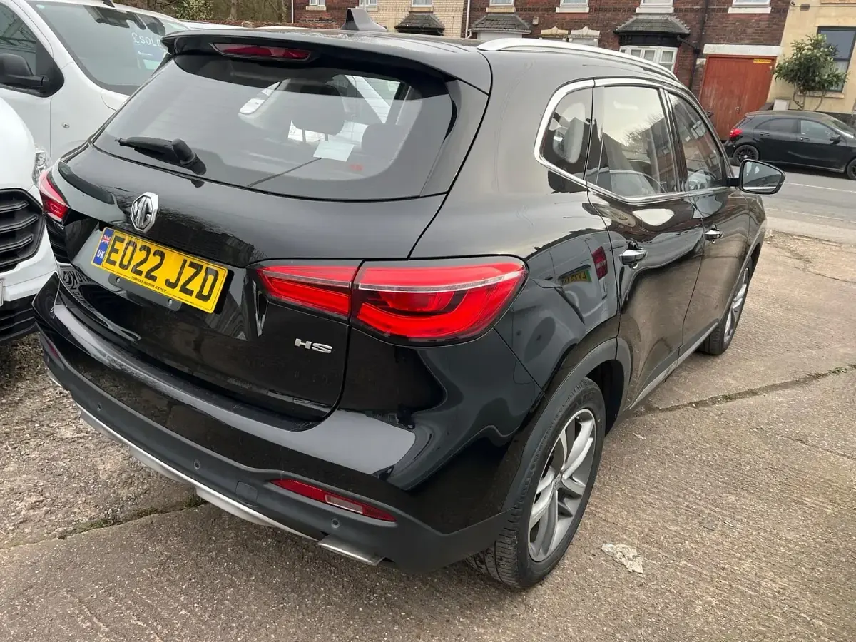 Used MG HS Exclusive 162 HP (119 kW) 2022 Black SUV