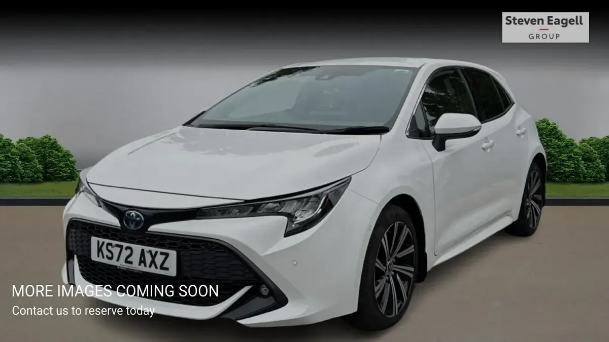 Used Toyota Corolla Design 140 HP (102 kW) 2023 White Hatchback