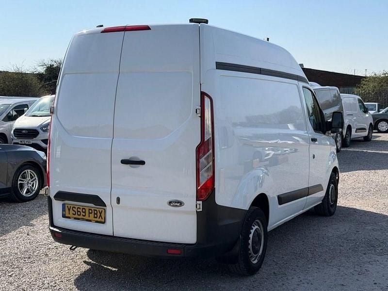 Used Ford Transit Custom S 2020 White Van
