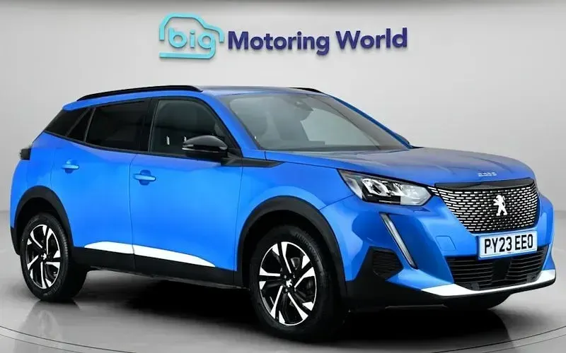 Used Peugeot 2008 Allure+ 101 HP (74 kW) 2023 SUV