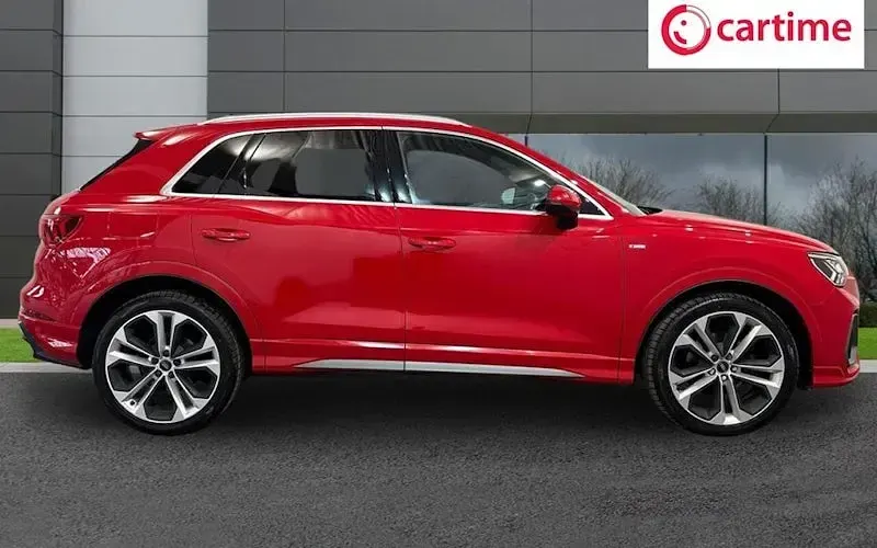 Used Audi Q3 S-Line 150 HP (110 kW) 2019 Red SUV