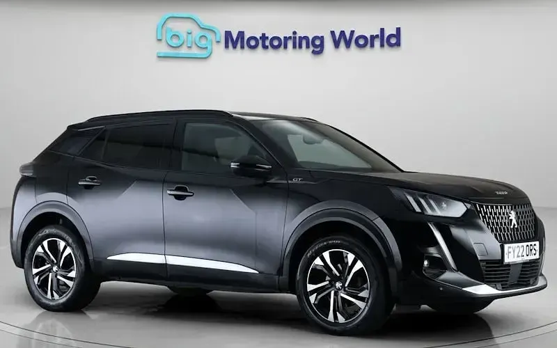 Used Peugeot 2008 GT 131 HP (96 kW) 2022 SUV