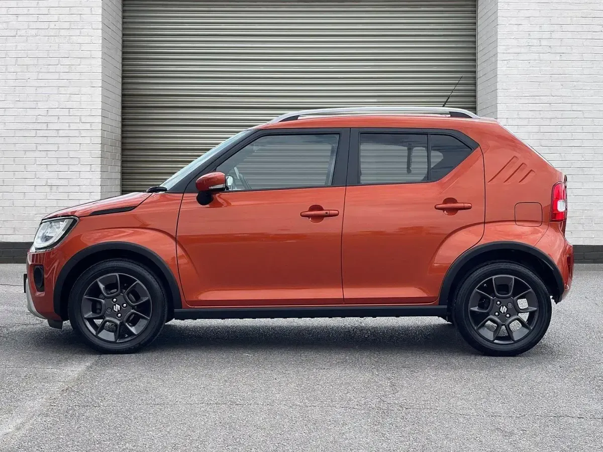 Used Suzuki Ignis SZ5 2024 Orange SUV