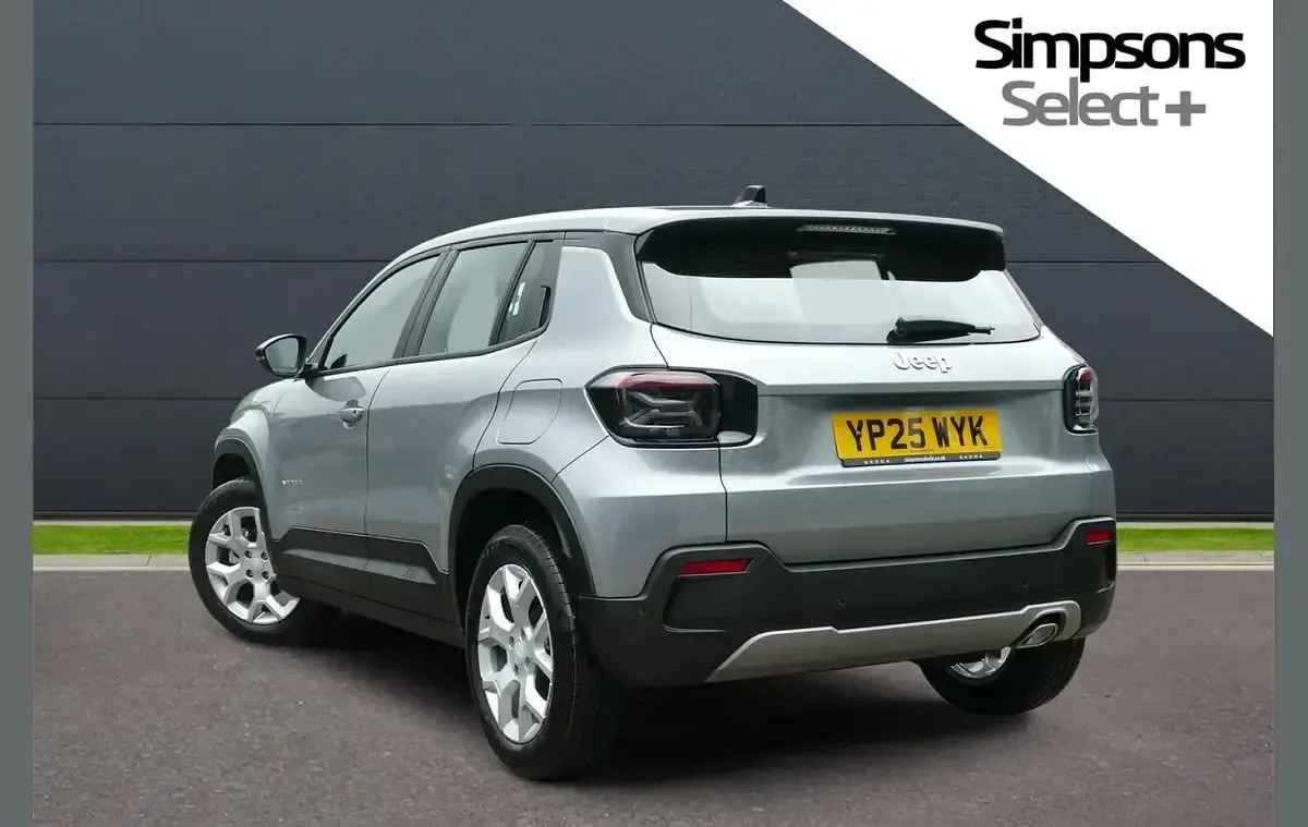 Used Jeep Avenger Altitude 100 HP (73 kW) 2025 Grey SUV