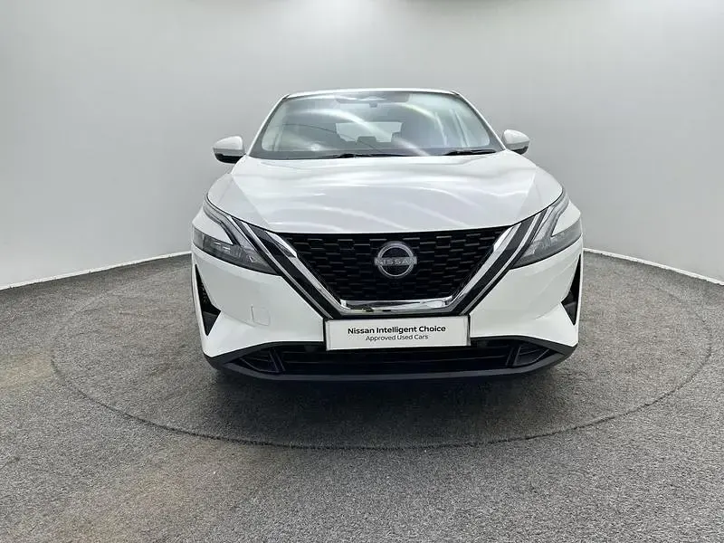 Used Nissan Qashqai Acenta Premium 2023 White SUV