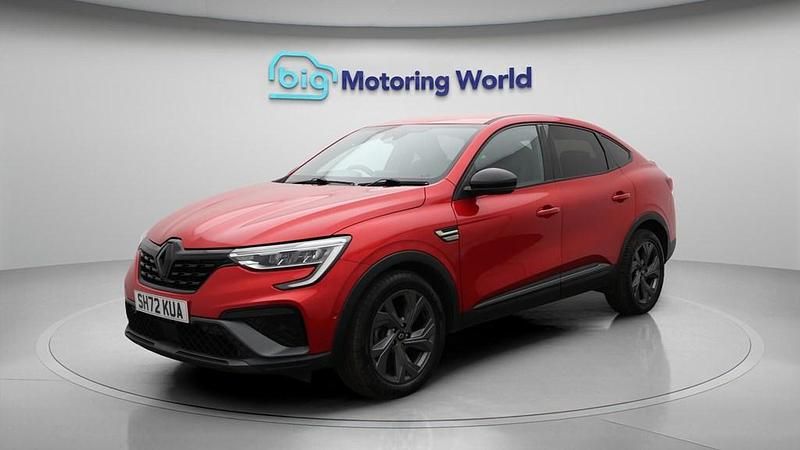 Used Renault Arkana Engineered 145 HP (106 kW) 2023 Red SUV