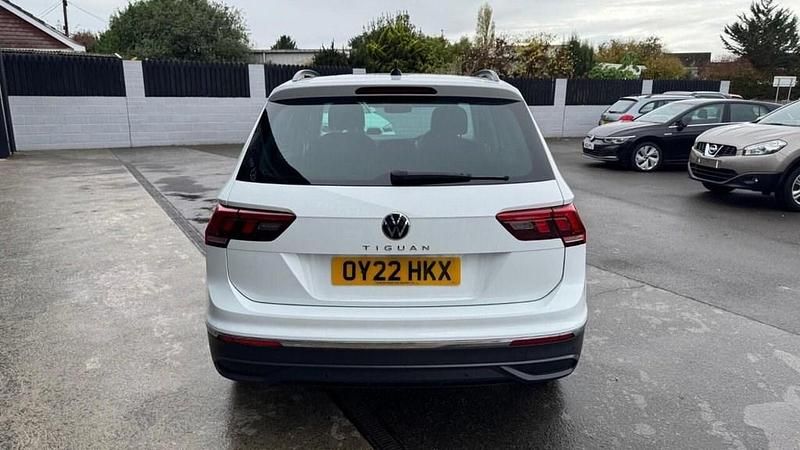 Used VW Tiguan Active 2022 White SUV