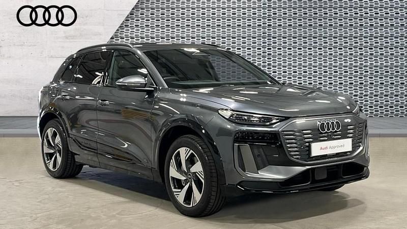 Grey Used 2025 Audi Q6 e-tron S-Line SUV | £56,203 (Good price) - Image 1/4