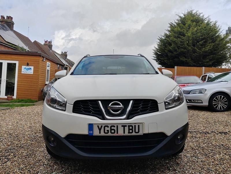 Used Nissan Qashqai N-TEC 117 HP (86 kW) 2011 White SUV