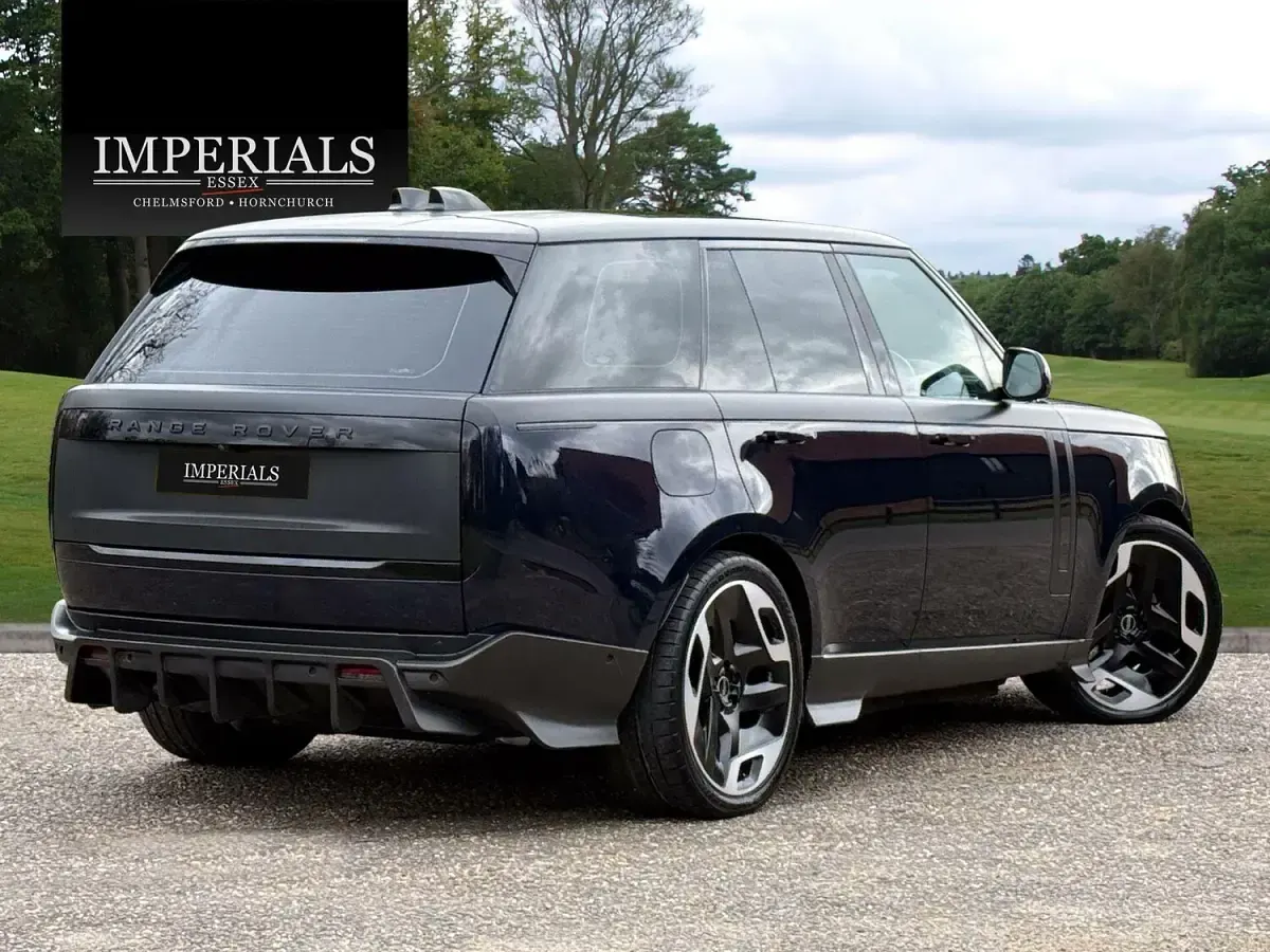 Used Land Rover Range Rover SE 2023 Blue SUV