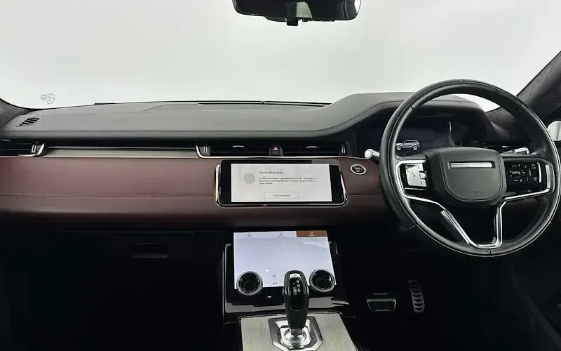 Used Land Rover Range Rover evoque Autobiography 207 HP (152 kW) 2021 Black SUV