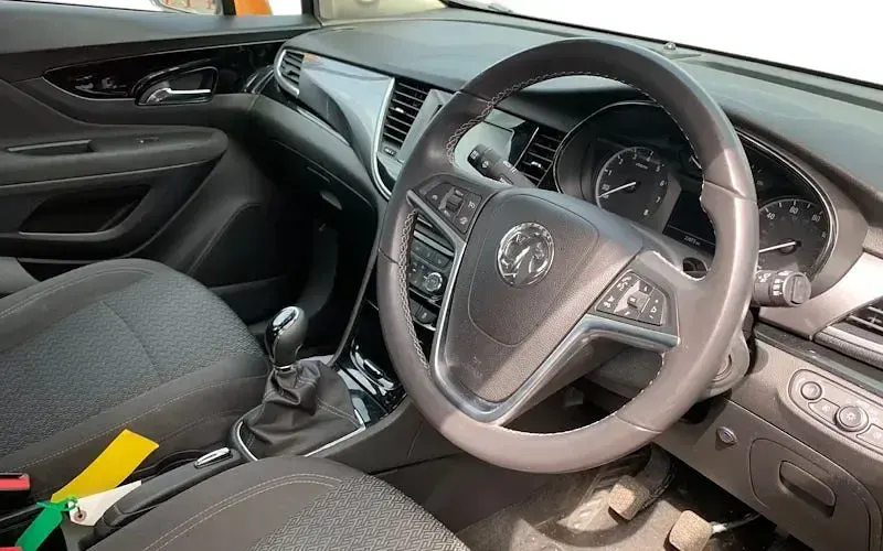 Usata Vauxhall Mokka Active 140 CV (102 kW) 2019 Arancione SUV