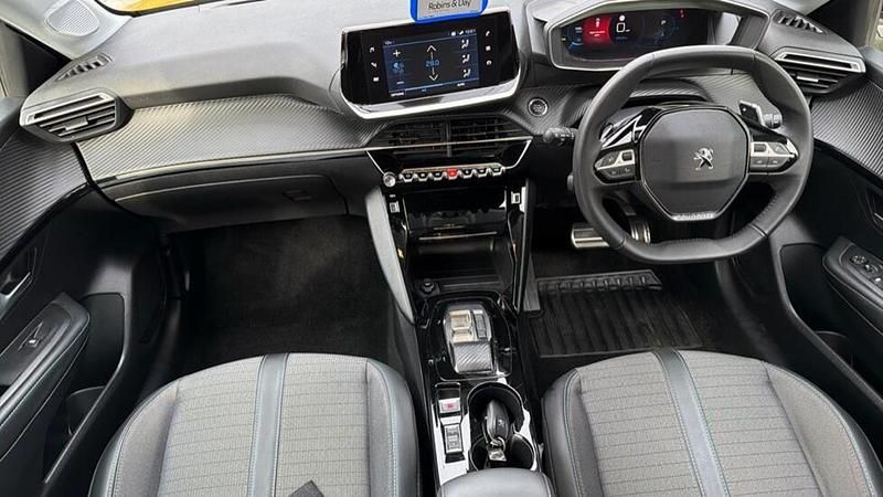 Used Peugeot 208 Allure+ 99 HP (72 kW) 2023 Hatchback