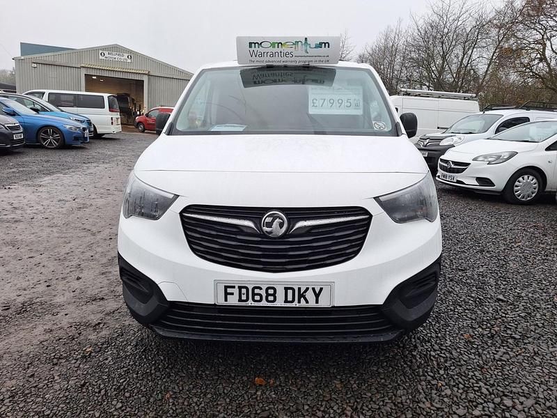 Used Vauxhall Combo Edition 2019 White Sedan